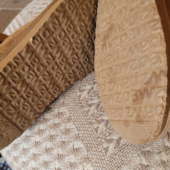 Bear Pawz Brown Suede Leather Booties Sheepskin Lining Size 9 - Picture 5 of 9